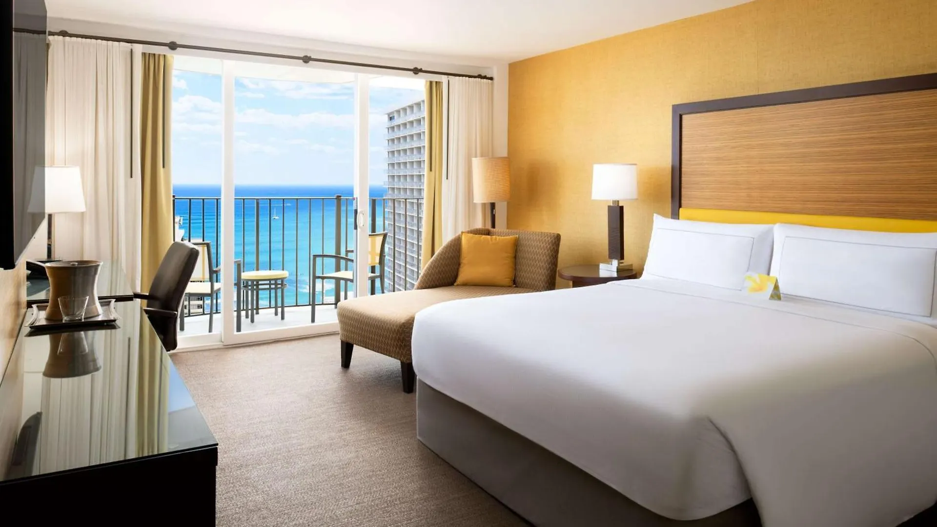 Hilton Waikiki Beach Resort & Spa Honolulu