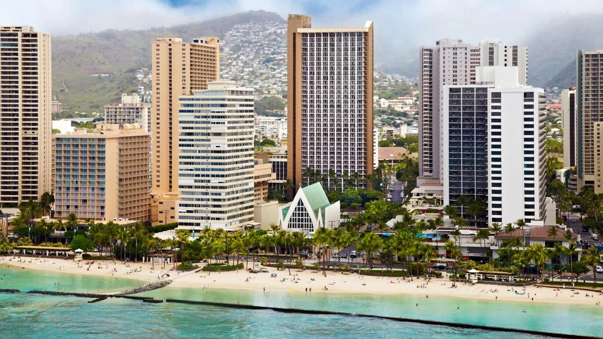 ****  Hilton Waikiki Beach Resort & Spa Honolulu United States