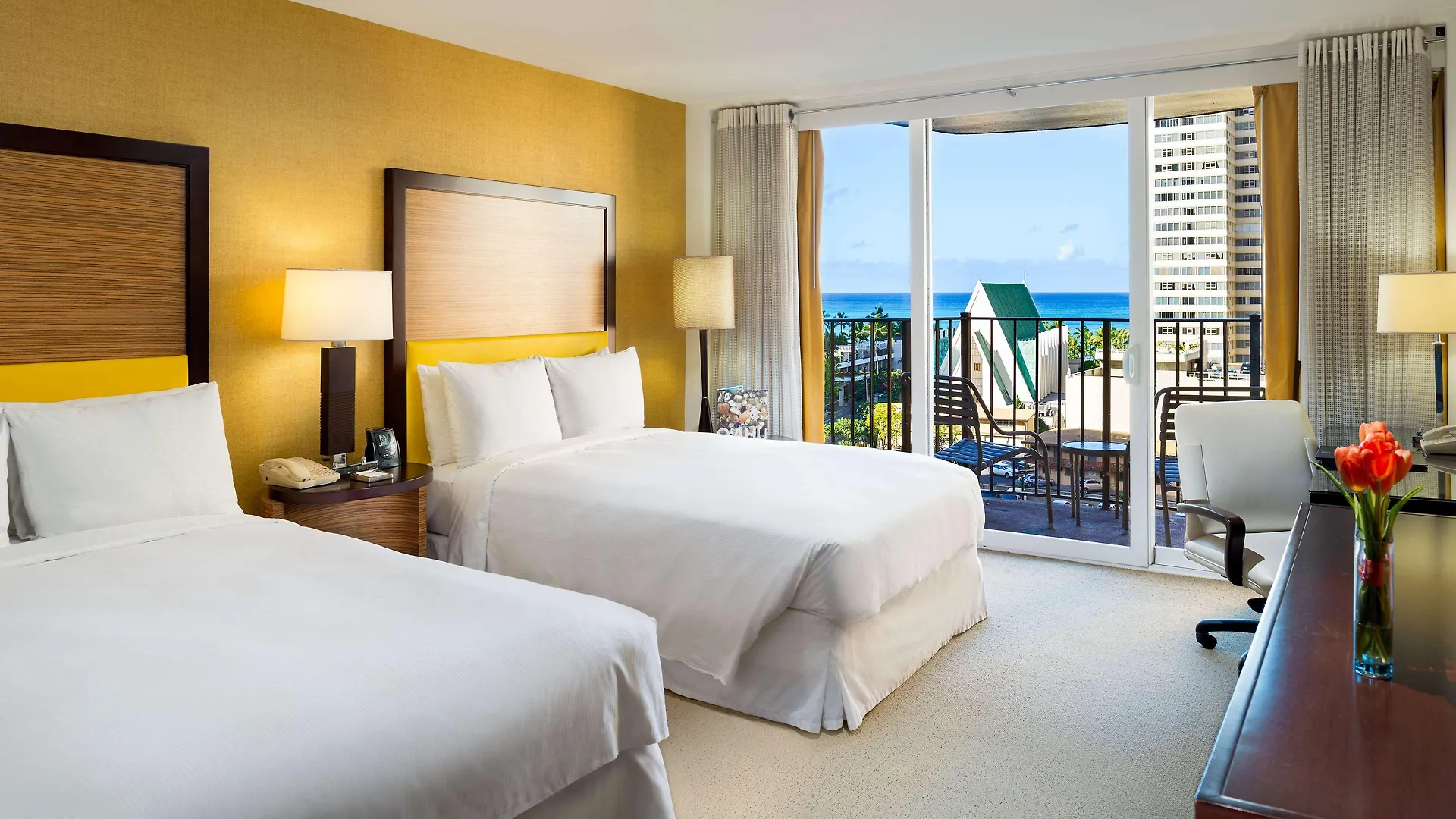 Hilton Waikiki Beach Resort & Spa Honolulu