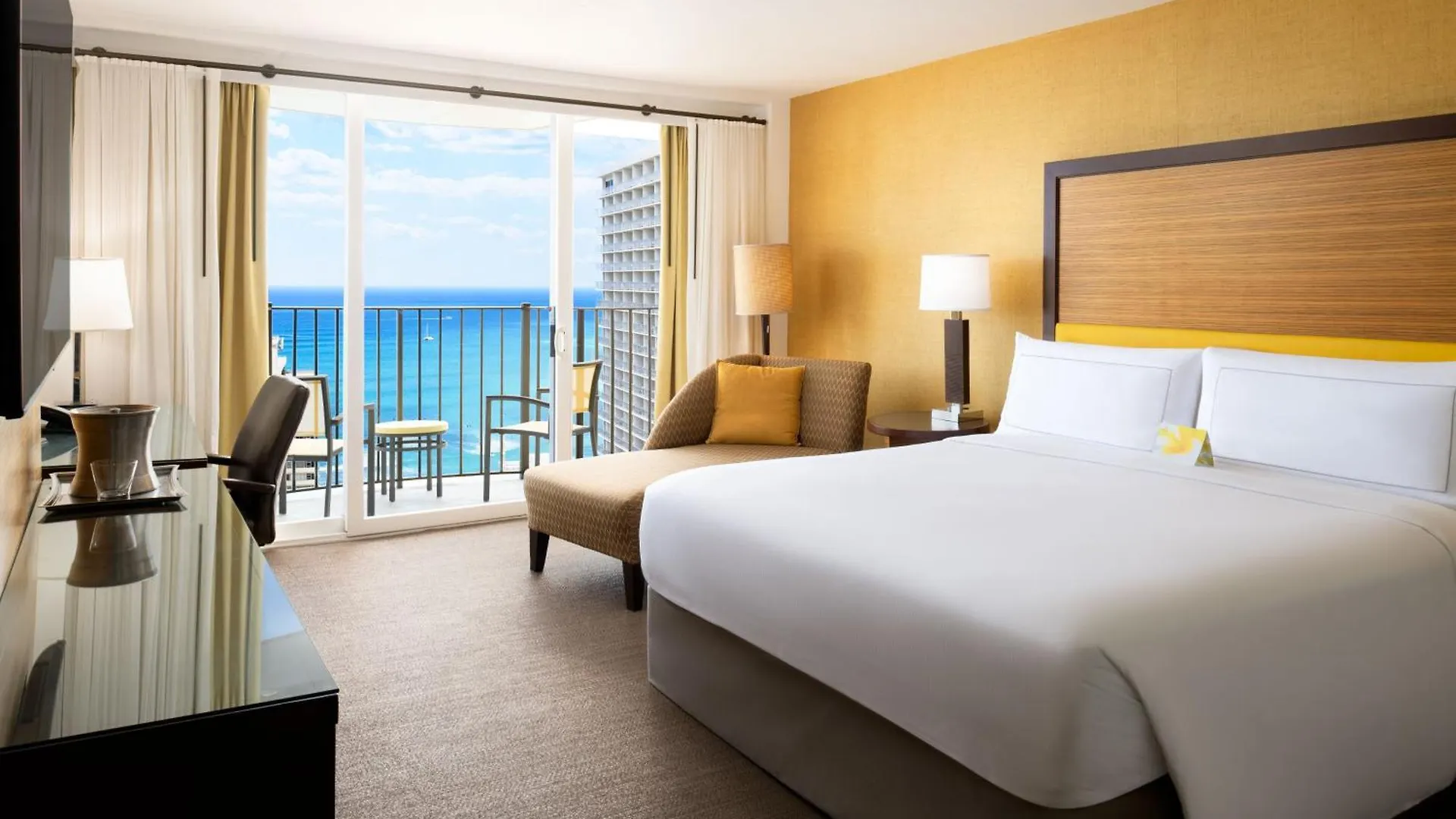 Hilton Waikiki Beach Resort & Spa Honolulu
