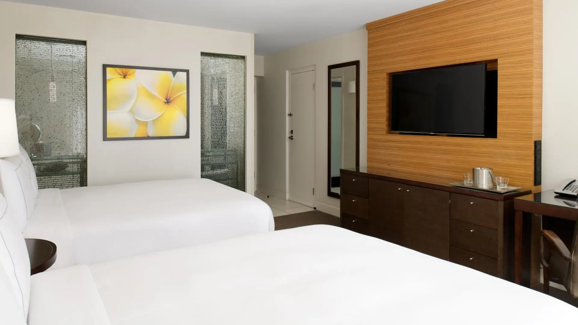 Hilton Waikiki Beach Resort & Spa Honolulu