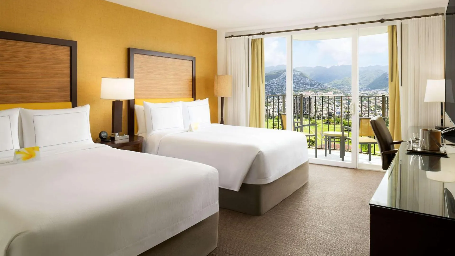 Hilton Waikiki Beach Resort & Spa Honolulu