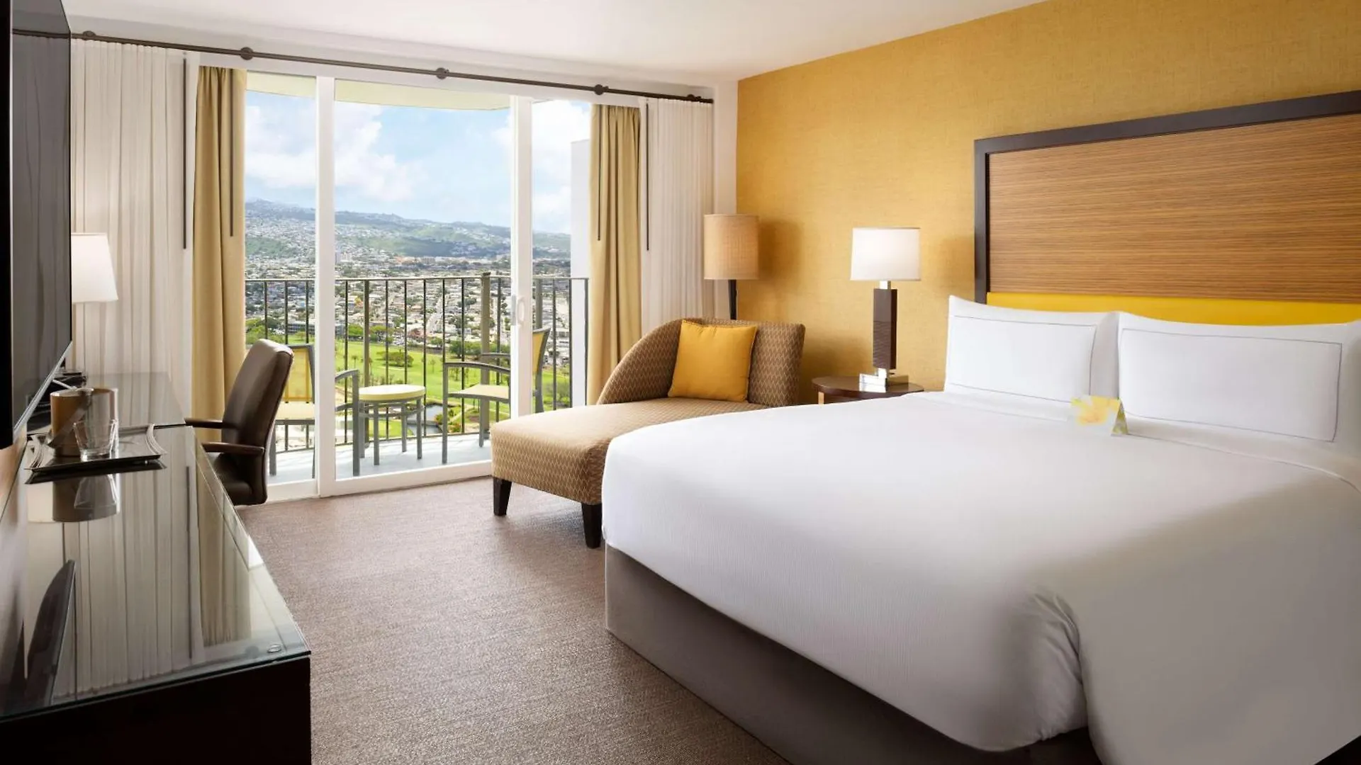 ****  Hilton Waikiki Beach Resort & Spa Honolulu USA