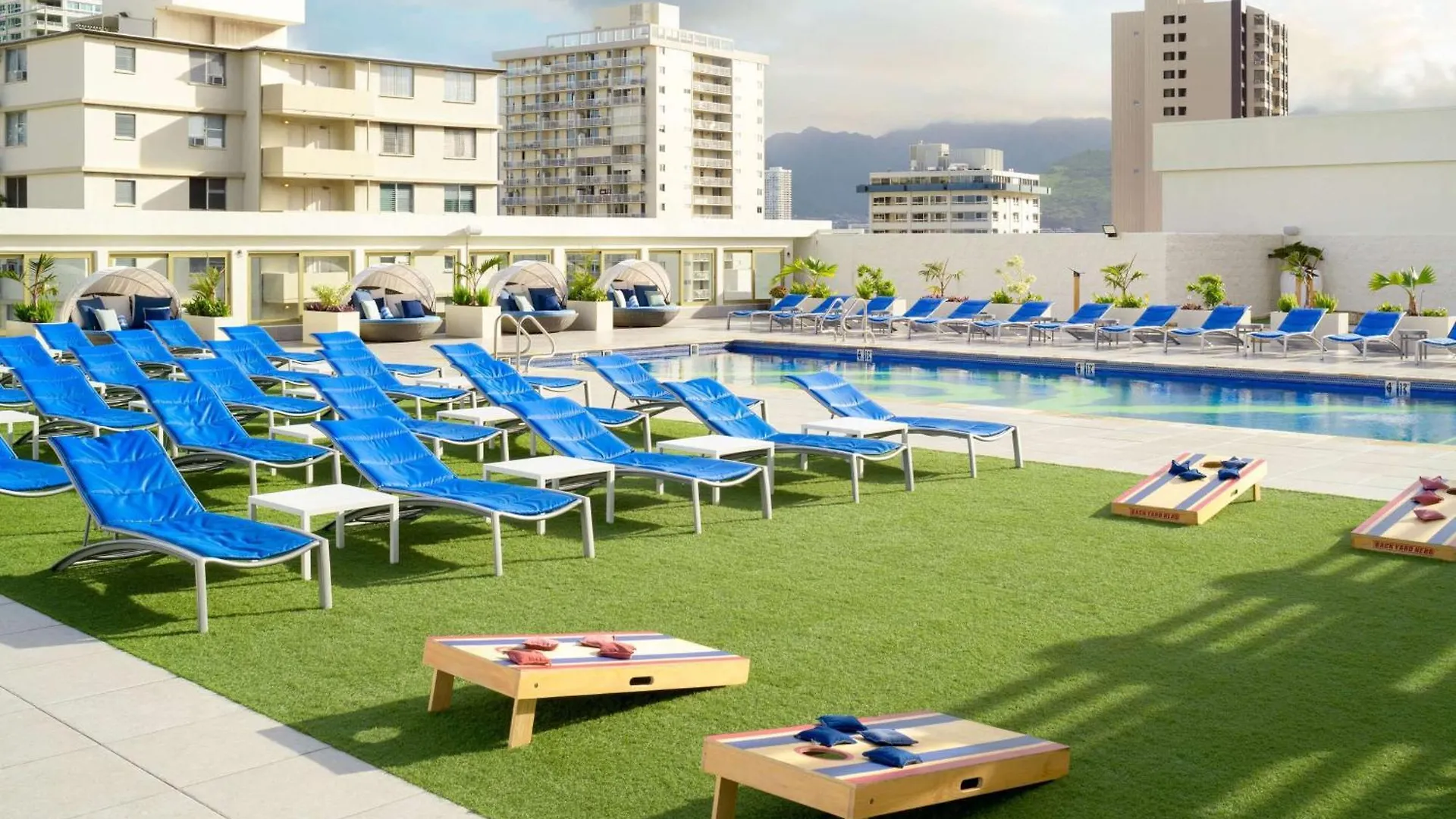 Hilton Waikiki Beach Resort & Spa Honolulu 4*,  USA