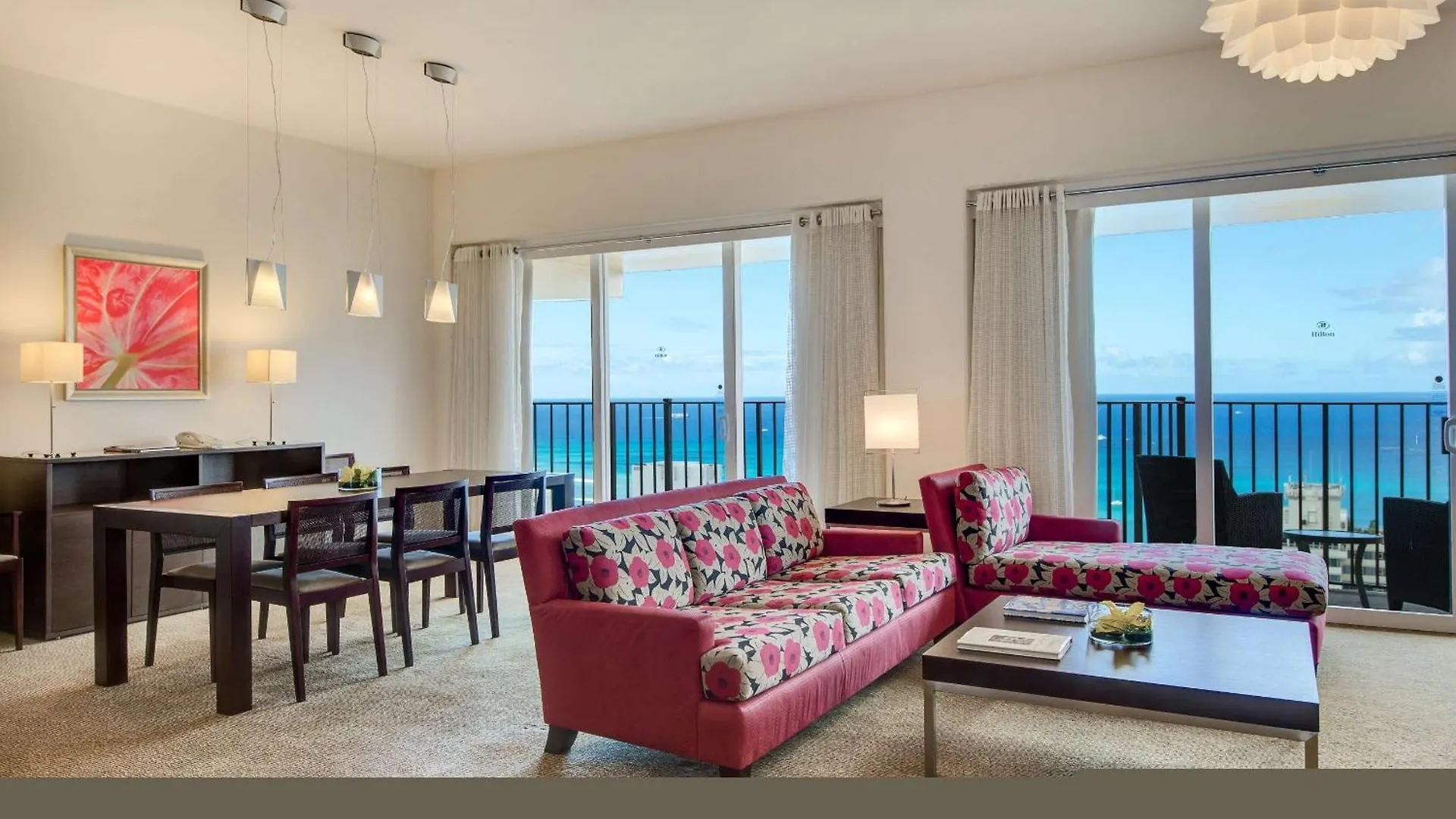 ****  Hilton Waikiki Beach Resort & Spa Гонолулу США
