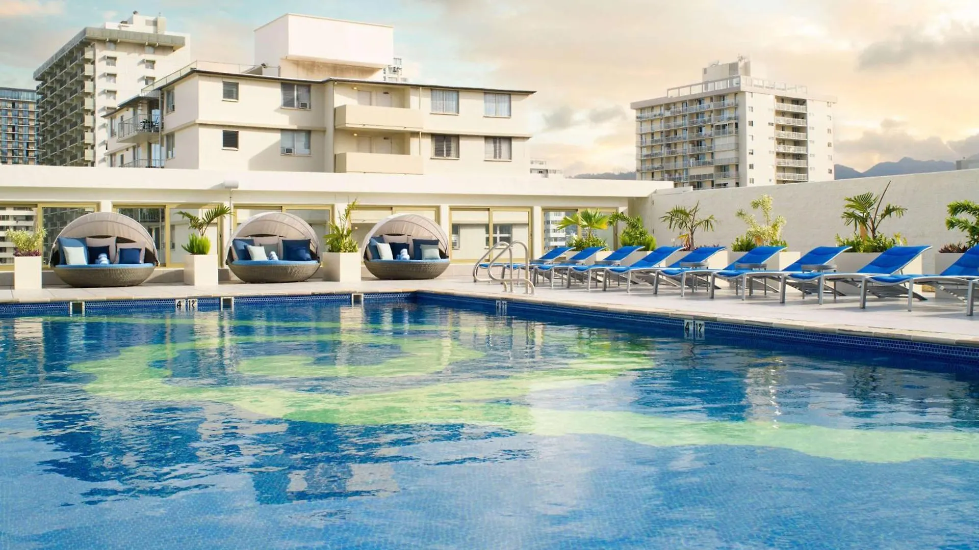 Hilton Waikiki Beach Resort & Spa Honolulu