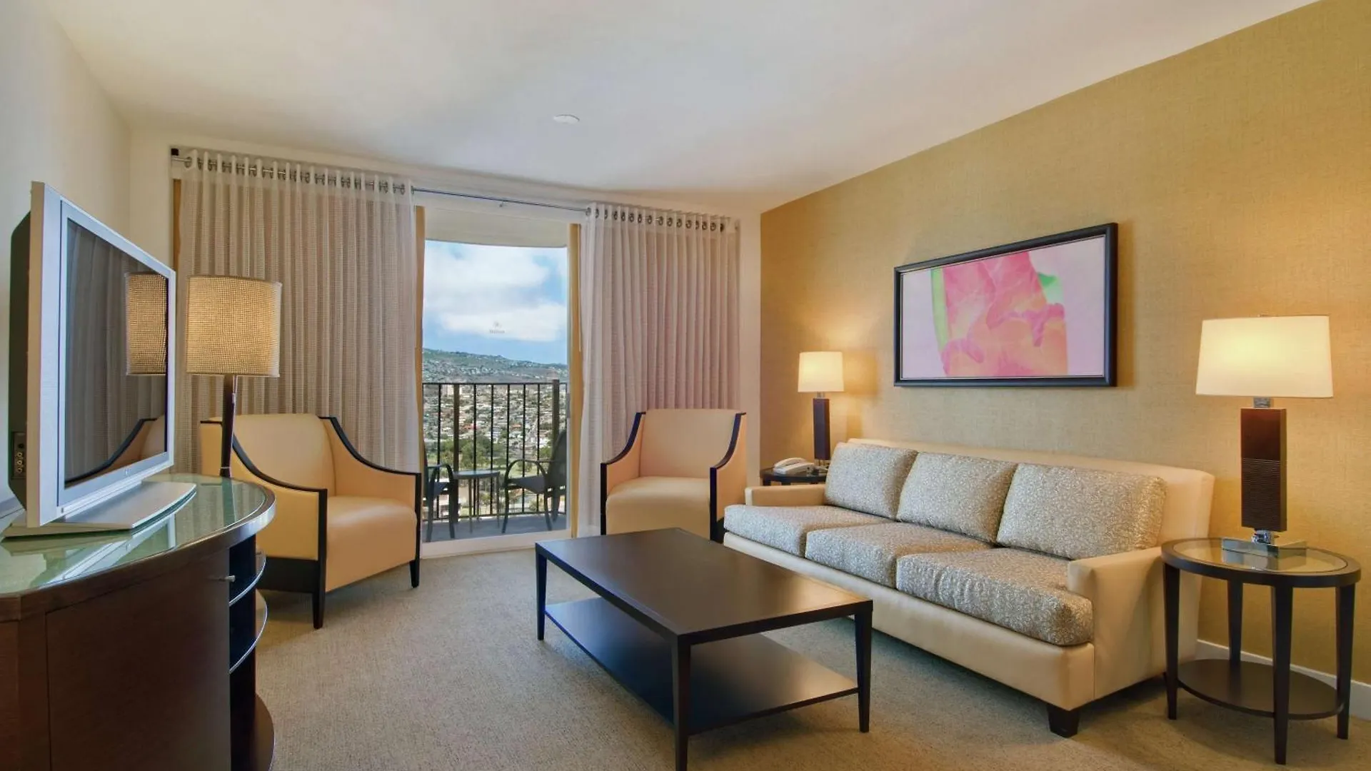 Hilton Waikiki Beach Resort & Spa Honolulu
